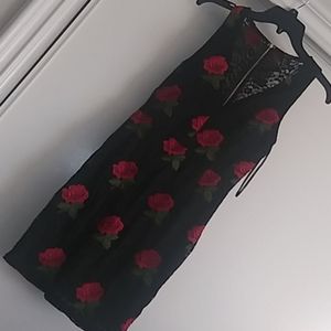 Black/Red Roses Short Length Dress
